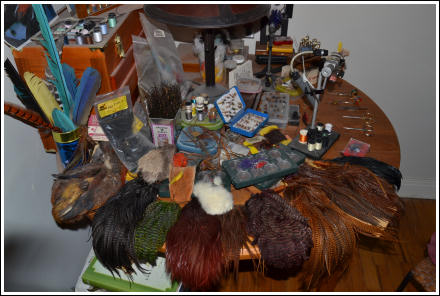 Dans fly table